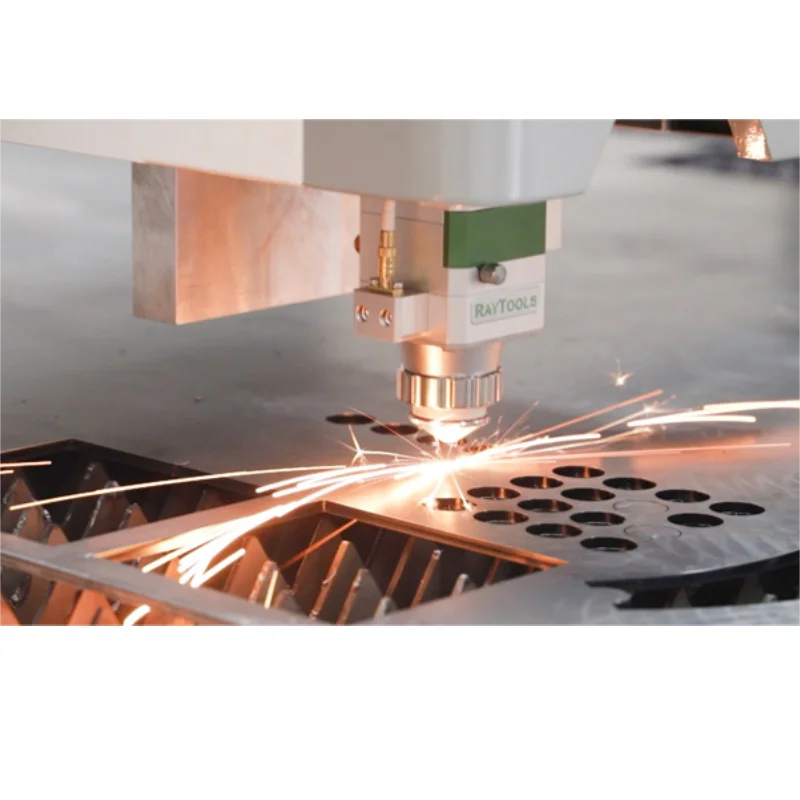 CE sürümü Raycus lazer jenerat - Industrial Laser Price incelemesi ve fiyatı